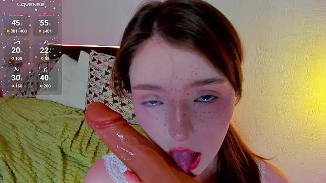 lexxxxxxi's Webcam Show