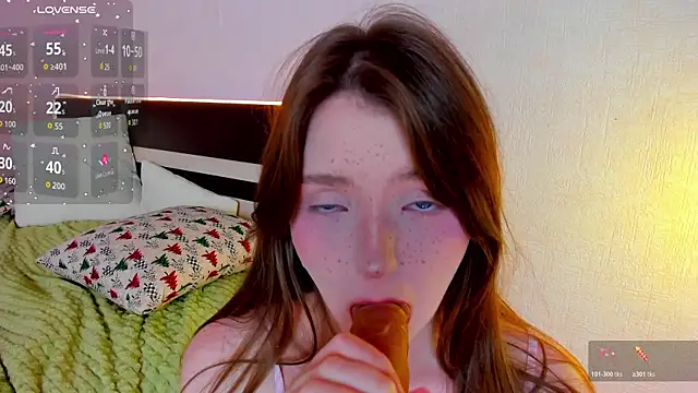 lexxxxxxi Webcam Show