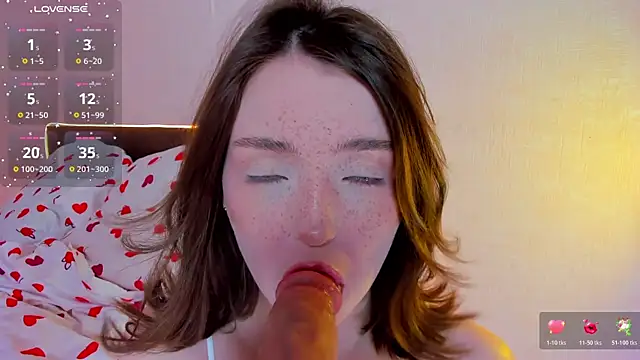 lexxxxxxi's Webcam Show
