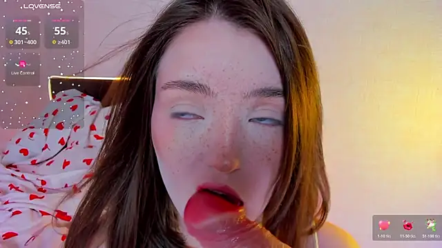 lexxxxxxi Live XXX-chat