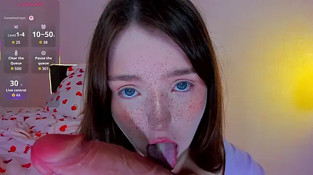 lexxxxxxi live XXX chat