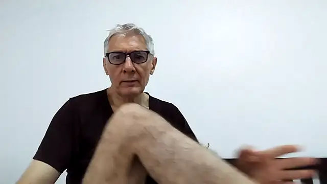 Chat XXX en directo de BIGUNCUTHARDCOCK