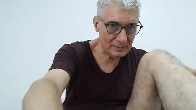 BIGUNCUTHARDCOCK Show Webcam