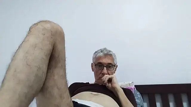 BIGUNCUTHARDCOCK Webcam show