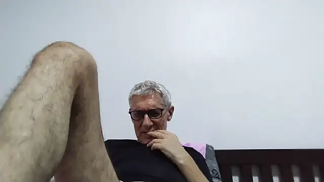 BIGUNCUTHARDCOCK Webcam show