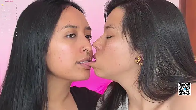 2SummerLove1 在線直播表演