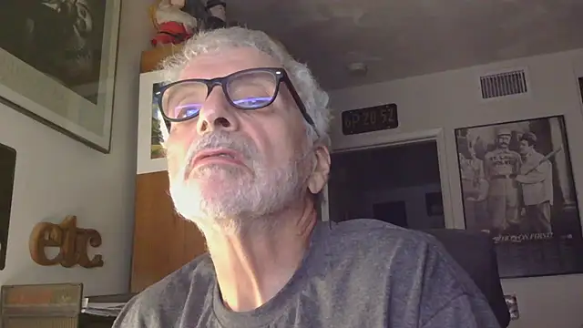 drawde34's Webcam Show