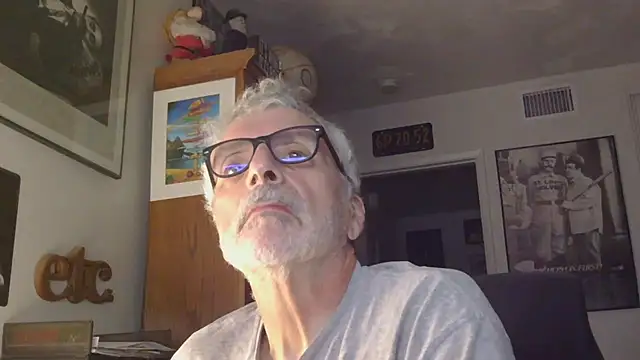 drawde34 Show in webcam
