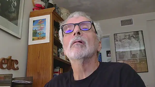 drawde34: διαδικτυακό σόου στην κάμερα