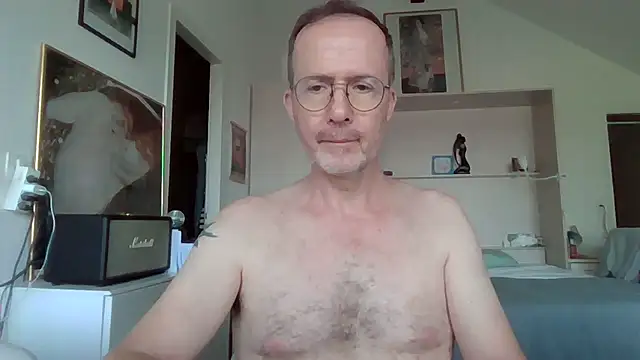 Show modela Lolodamour72 na web-kameri