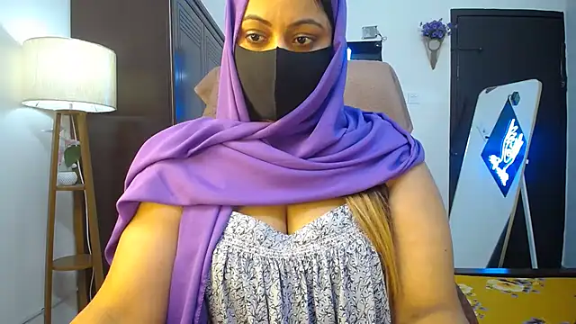Sehjadi_Kayrahh Adlı Modelin Canlı XXX Sohbeti