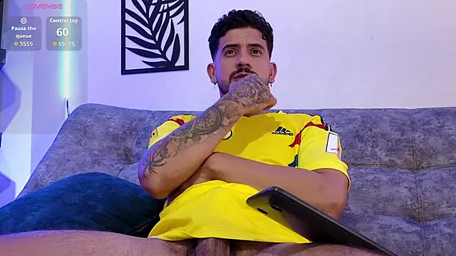 Bruno_Mattos Show in webcam