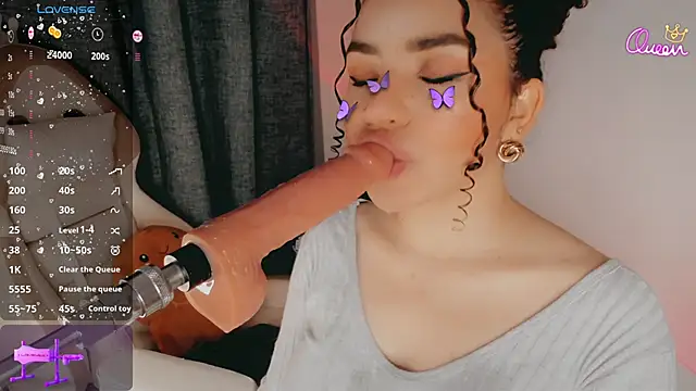 Queen_Deepthroat Webcam Show