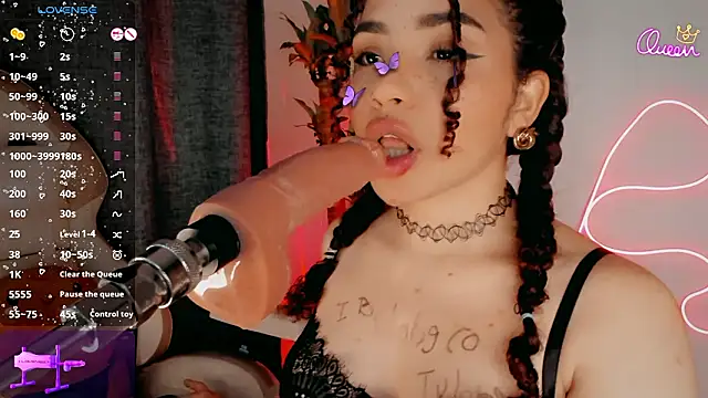 Queen_Deepthroat's Webcam Show