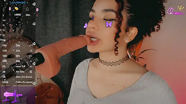 Queen_Deepthroat's Webcam Show