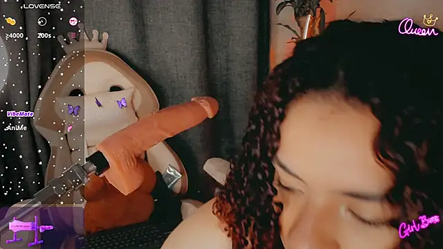 Queen_Deepthroat Webcam Show