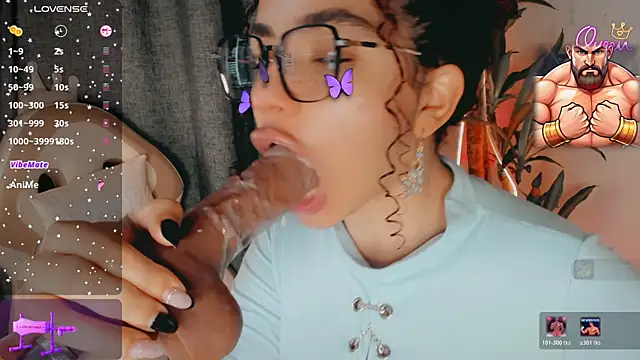 Queen_Deepthroat's Live XXX Chat