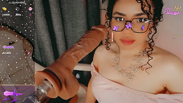 Queen_Deepthroat Adlı Modelin Web Kamerası Şovu