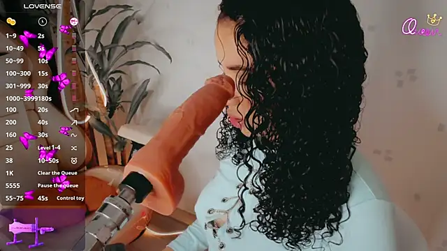 Queen_Deepthroat Live chatroom
