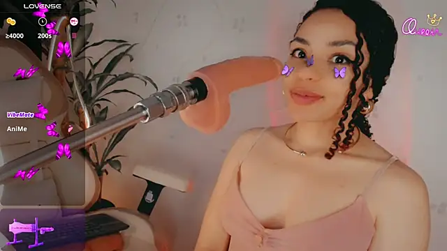 Queen_Deepthroat Chat XXX in diretta