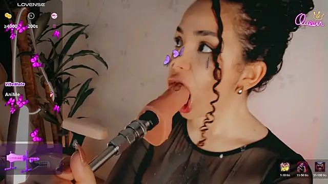 Živý XXX chat Queen_Deepthroat