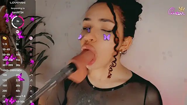 Queen_Deepthroat's Webcam Show
