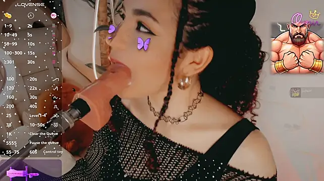 Queen_Deepthroat Show in webcam