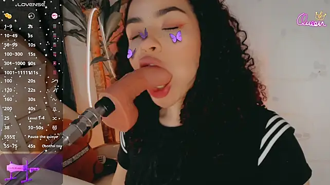 צ'אט XXX בשידור חי של Queen_Deepthroat