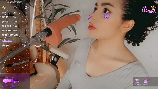 Queen_Deepthroat Chat XXX in diretta