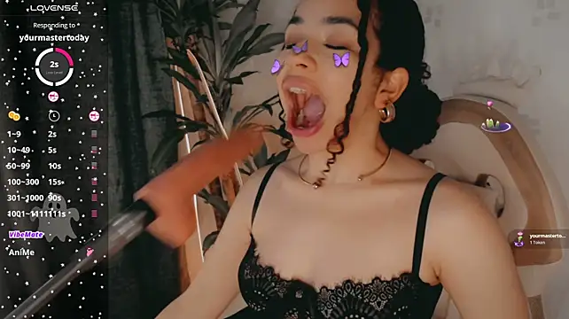 Queen_Deepthroat's Live XXX Chat