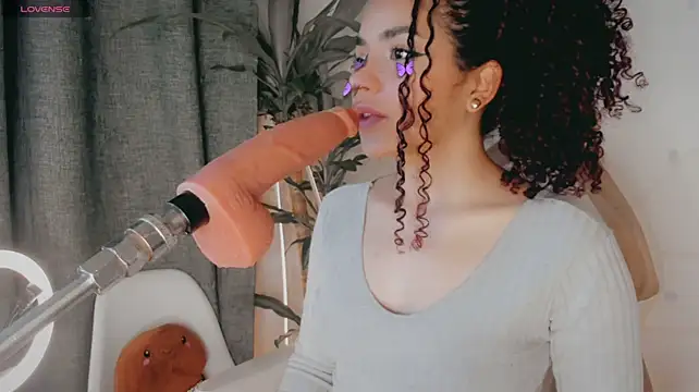 Queen_Deepthroat's Webcam Show