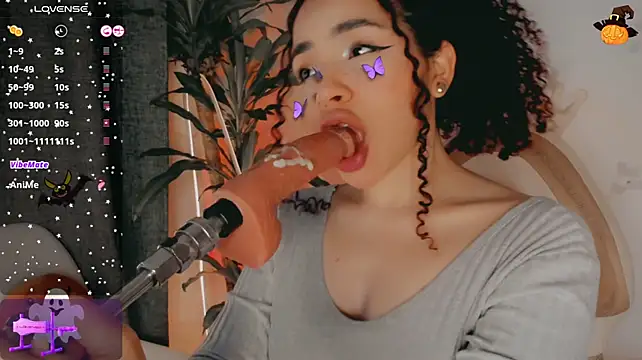 Queen_Deepthroat's Webcam Show