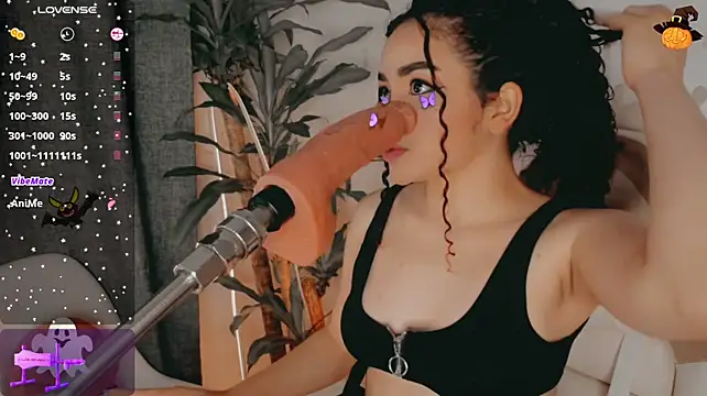 Онлайн чат XXX Queen_Deepthroat