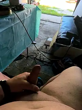 Yolinga205's Webcam Show