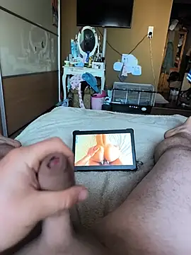Yolinga205's Webcam Show