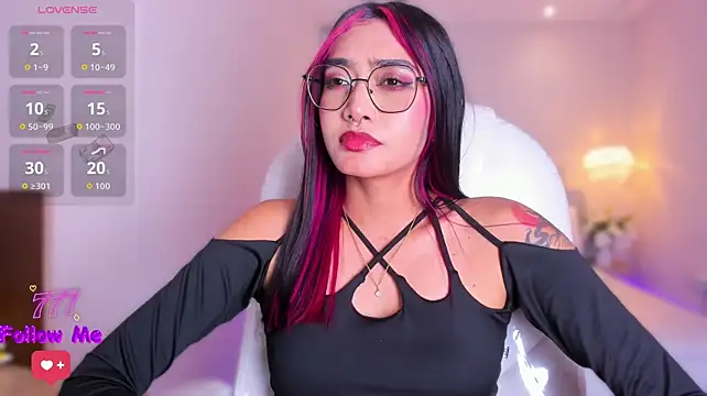 AzuraKindong – Naživo XXX chat