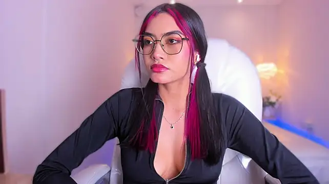Chat XXX en directo de AzuraKindong