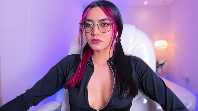 AzuraKindong – Naživo XXX chat