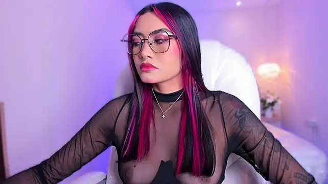 Chatroom XXX en direct de AzuraKindong