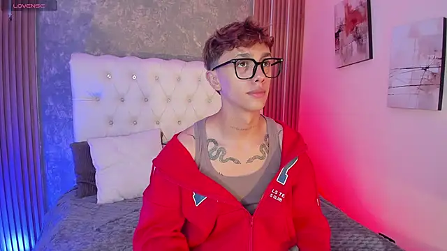 Tomy_Rox লাইভ XXX চ্যাট