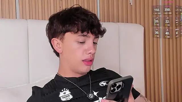 Tomy_Rox Webcam Show