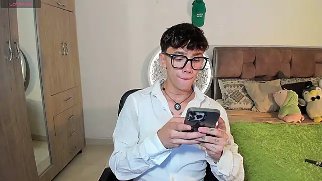 Tomy_Rox Webcamshow