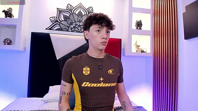 Tomy_Rox webcam show