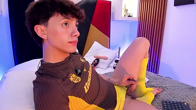 Tomy_Rox webcam show