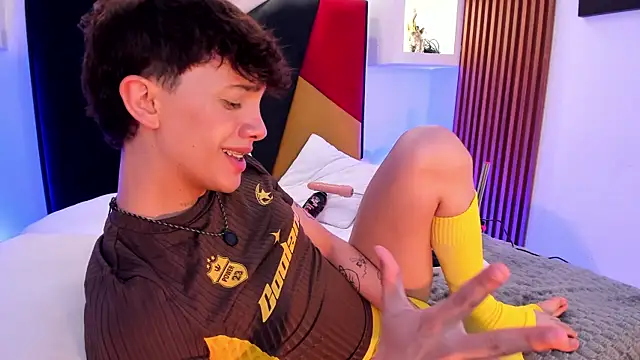 Tomy_Rox webcam show