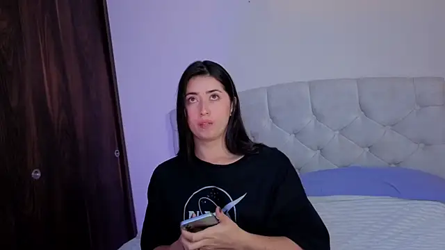 ChanellGV Adlı Modelin Canlı XXX Sohbeti