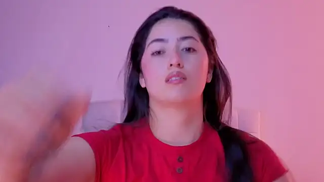 ChanellGV Adlı Modelin Canlı XXX Sohbeti