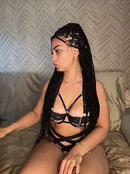 Ambre_La_nebulleuse Adlı Modelin Web Kamerası Şovu
