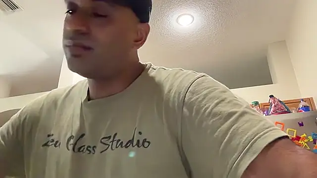 AdonisNarcissus Show in webcam