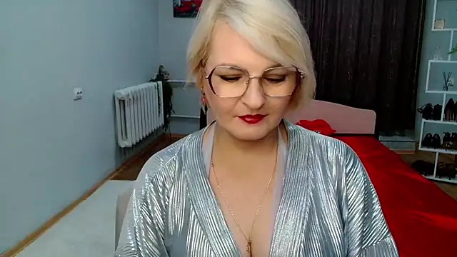 BlondeBrilliant7 – webcam-show